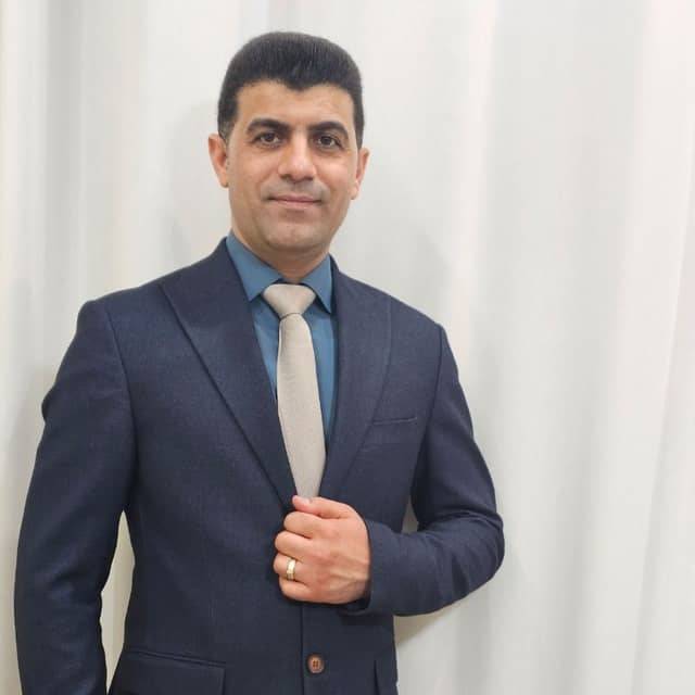 آقای فرزین ناصریان